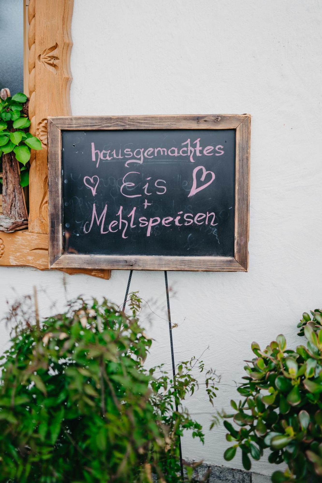 Gasthof Pension Perauer Lieserhofen Exteriér fotografie